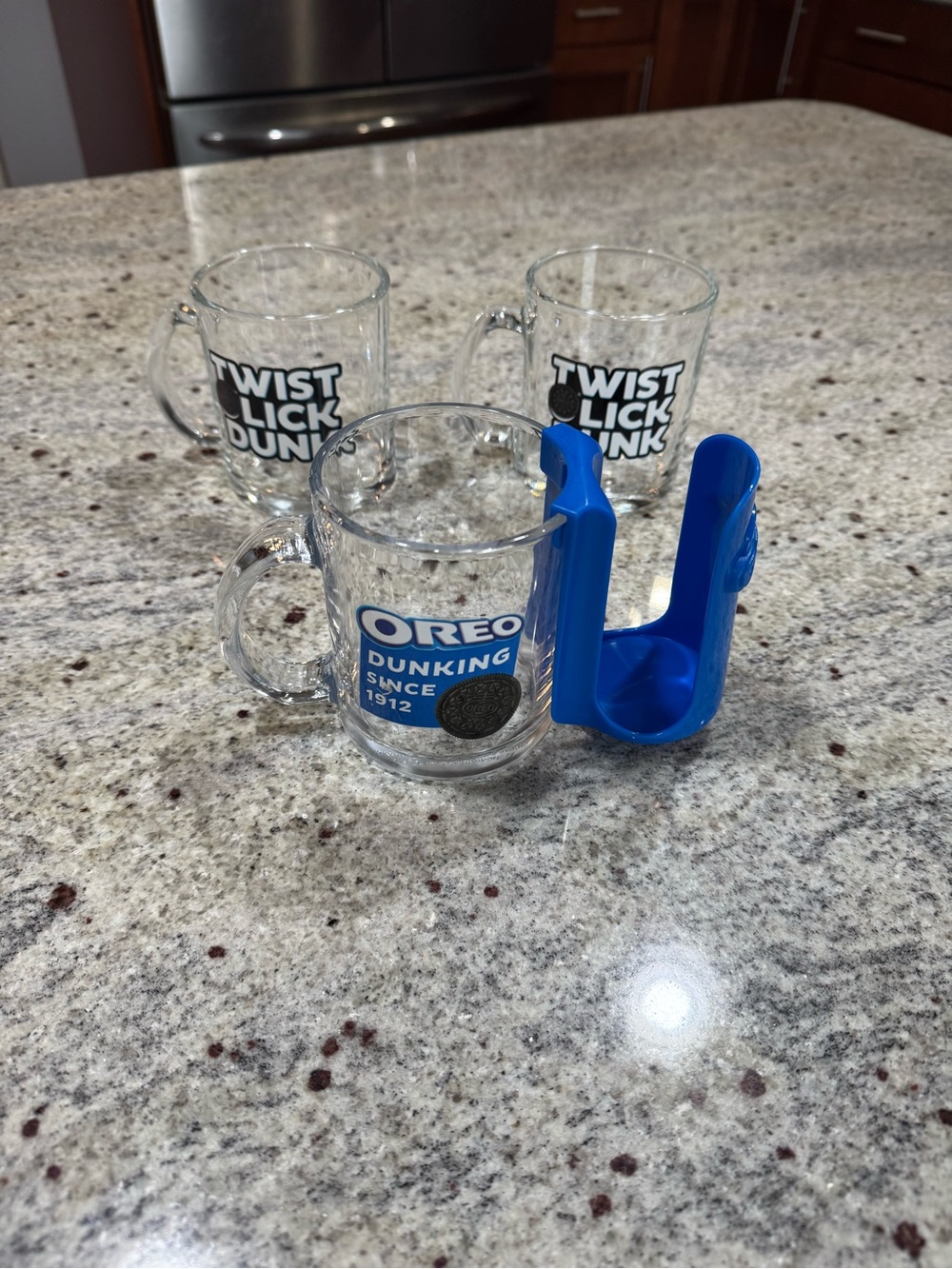 Dunking Glass Mug Set with Blue Cookie Holder - Oreo Brand